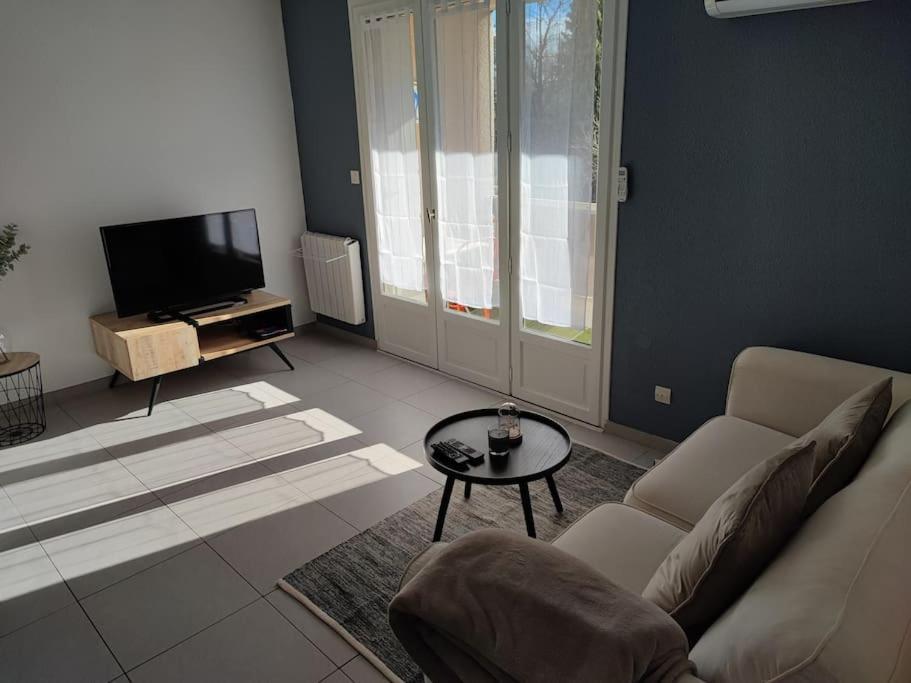 Apartmán Charmant 2 Pieces A Aubenas 2Etoiles Exteriér fotografie
